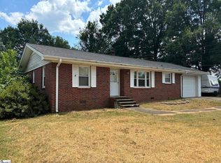 105 Wheeler St, Duncan, SC 29334