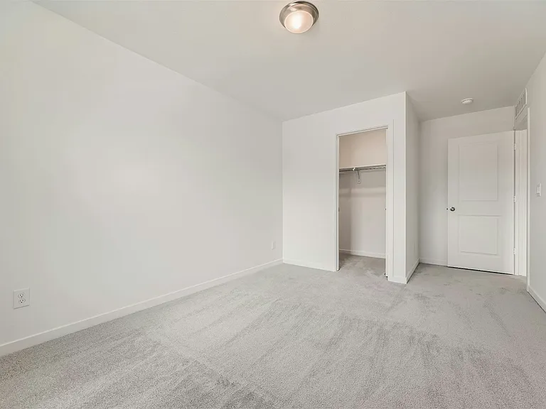 9043 Winding Glen Ln — Photo 15