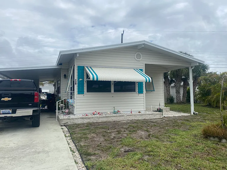 738 S Green Cir — Photo 12