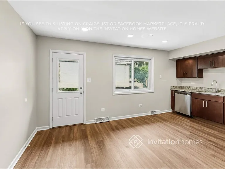 16460 Roy St — Photo 9