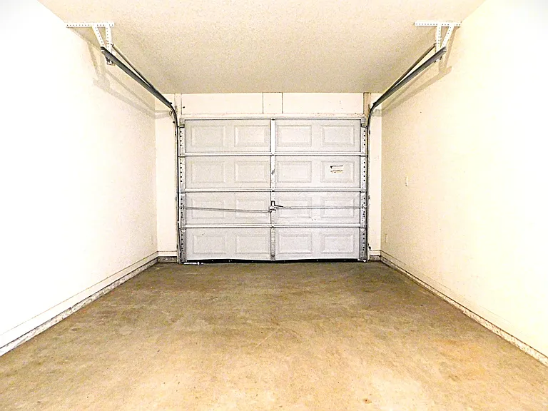 3305 Alicante Ct #A — Photo 20
