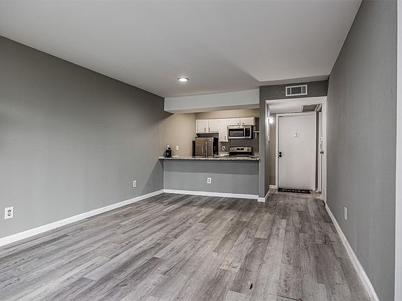 4th image of 10110 Forum West Dr APT 506