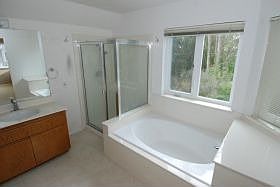 5th image of 495 Mountain View Dr APT 3