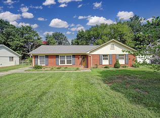 6313 Clearwater Dr, Indian Trail, NC 28079