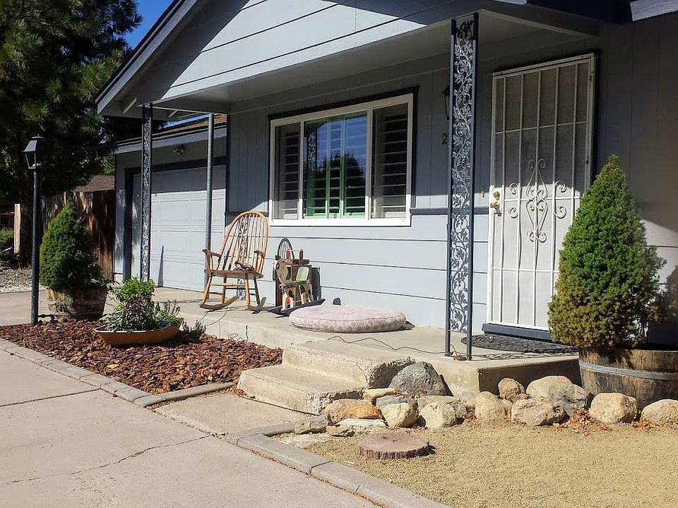 1st image of 2908 Baker Dr