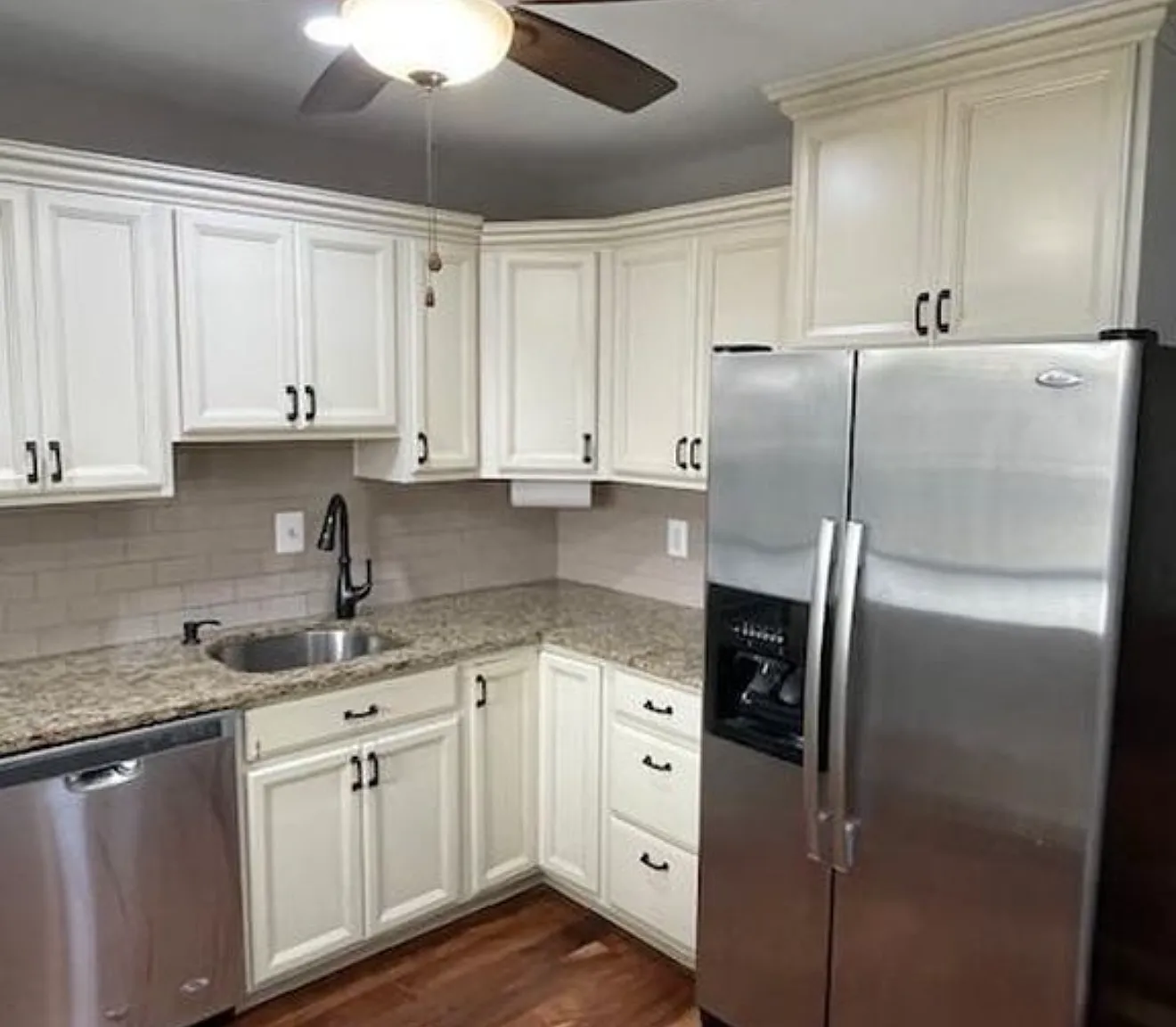 3 bed, 1.5 bath, 1380 sqft, $2,600 — Photo 1
