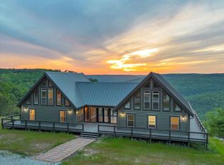 315 Morris Point Ln, South Pittsburg, TN 37380