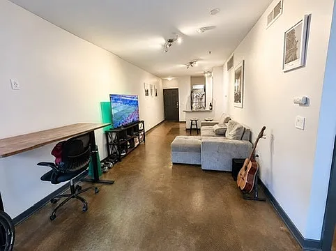 1803 Broadway #213 — Photo 7