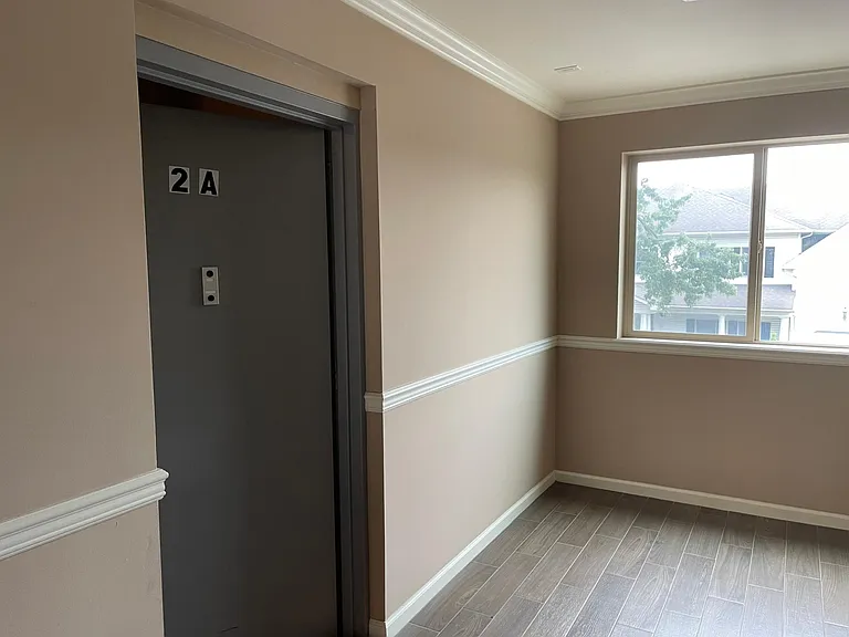 849 Rockland Ave #2A — Photo 3