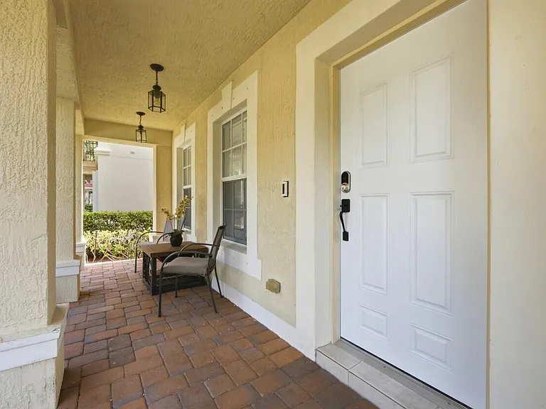 8212 Calterra Dr — Photo 29