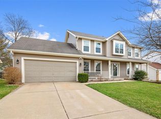 7533 Little Oaks Dr, O'Fallon, MO