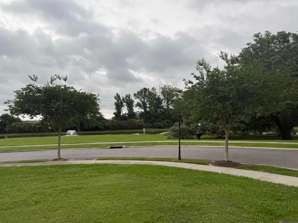 7330 Settlers Cir, Baton Rouge, LA 70810