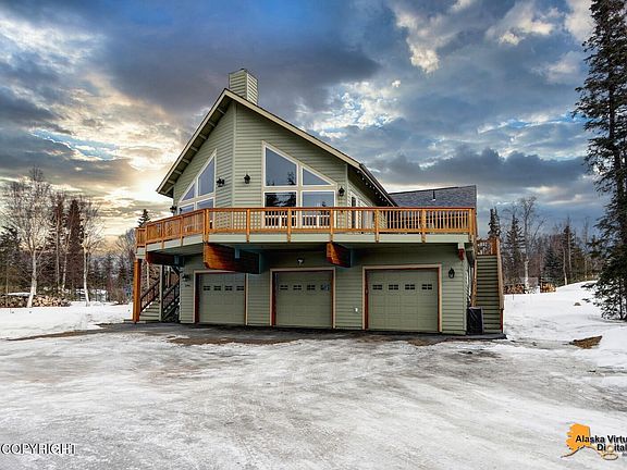 2nd image of 3991 Marcelle Cir