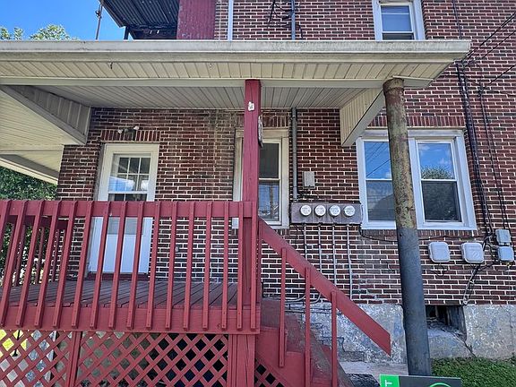 3rd image of 24 S Empire St APT 2R