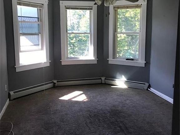 2nd image of 95 Franklin Ave