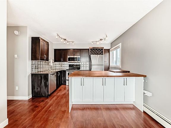 3rd image of 2902 N 17th Ave SW #4