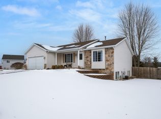 4856 Hathaway Ct, Hastings, MI 49058