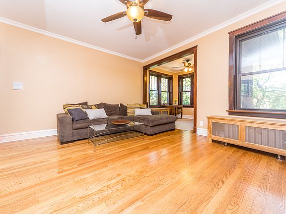 4th image of 1443 W Edgewater Ave