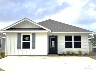 1076 S Bay St, Foley, AL 36535