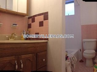 15 Dartmouth St #1, Somerville, MA 02145