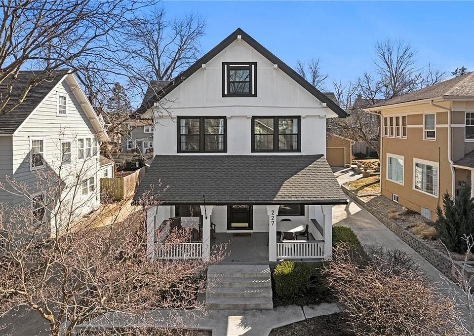 1st image of 227 W 62nd St