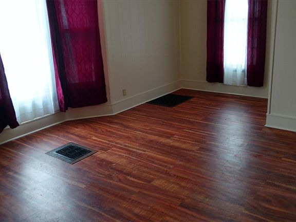 3rd image of 1642 W Colvin St #1