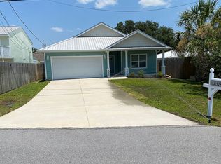 21526 Dolphin Ave, Panama City Beach, FL 32413