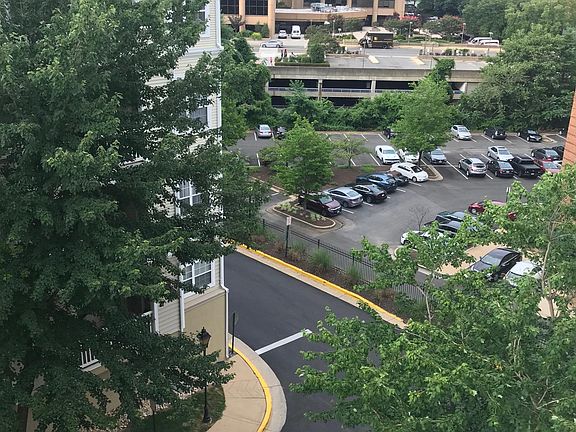 4th image of 4550 Strutfield Ln APT 2426