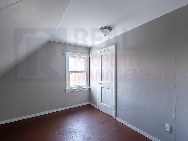8107 Goodman Ave — Photo 10
