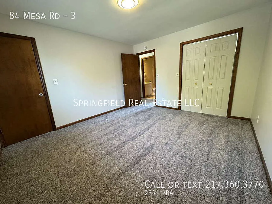 Up Where We Belong Spacious 2-Story Townhome with Basement — Photo 3