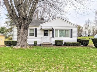 3045 Brouse St NW, Uniontown, OH 44685