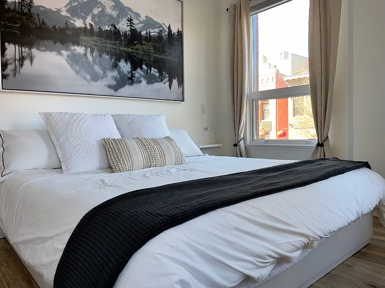 595 Pandora Ave #203 — Photo 7
