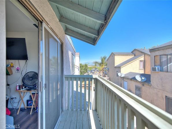 riverside-california-331553148 picture