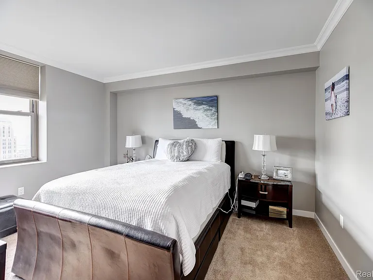 1135 Shelby St #2605 — Photo 21