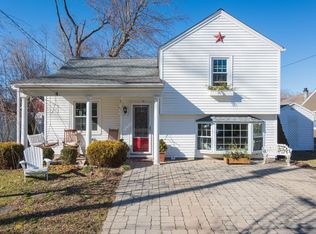 4 Willow St, Bethel, CT 06801