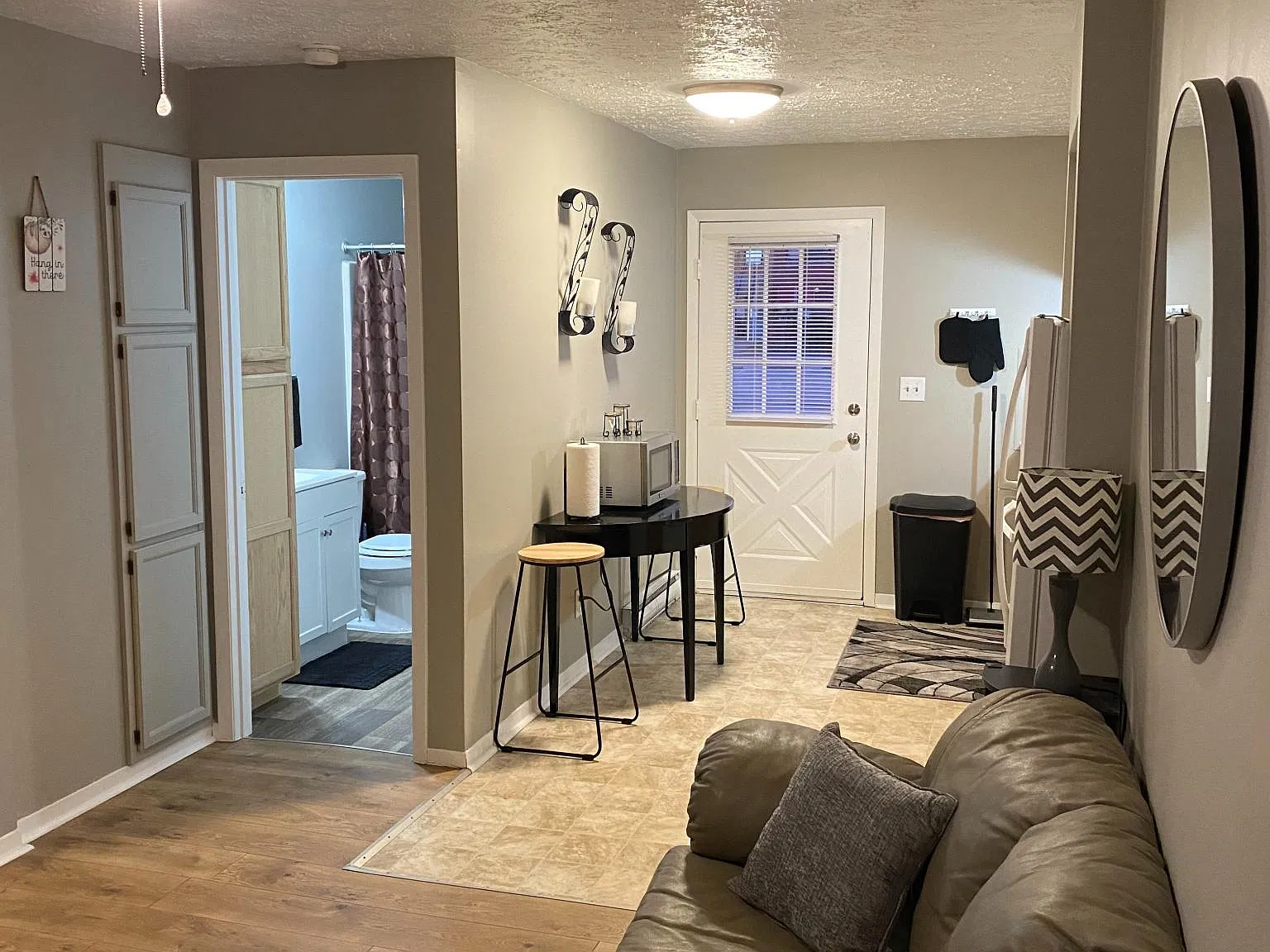 1 bed, $1,200 — Photo 3