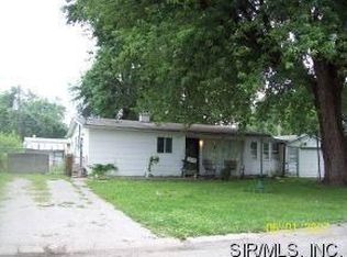 1300 Saint Stephens Dr, Cahokia, IL 62206