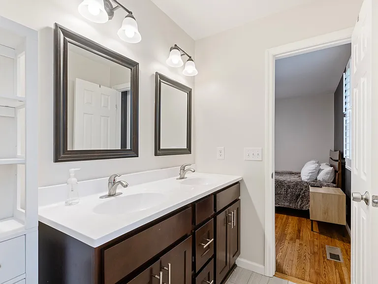 208 Hardison Ave — Photo 19