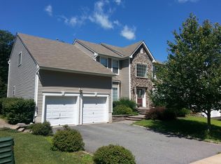 644 Skyline Dr, Lake Hopatcong, NJ 07849