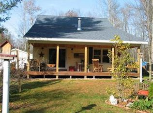 740 W Shaffer Rd, Sanford, MI 48657