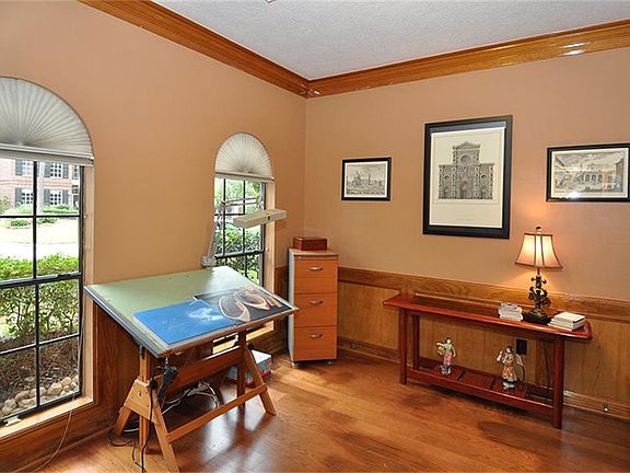 4th image of 5914 Juniper Knoll Ln