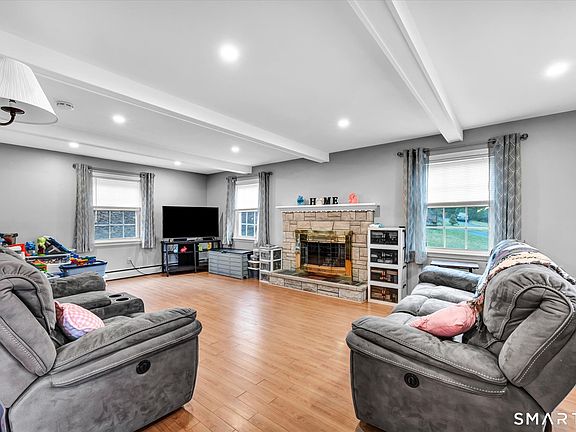 4th image of 30 Clinton Place