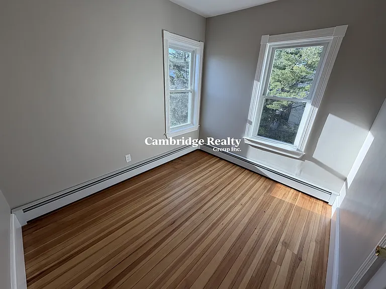 307 Cardinal Medeiros Ave #3T — Photo 9