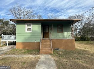 1074 Dennis St, Macon, GA 31217