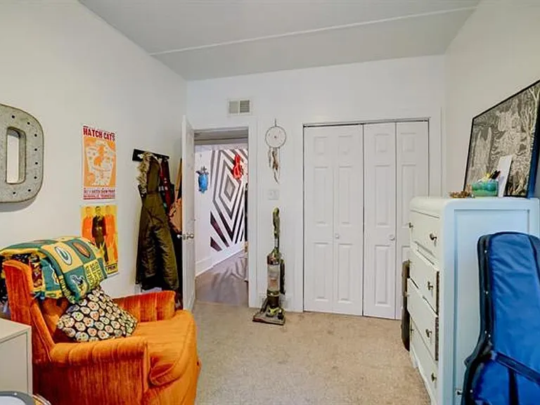7003 Elmwood Ave #1 — Photo 13
