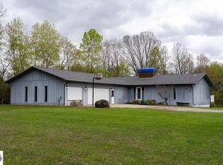 3290 E River Rd, Mount Pleasant, MI 48858