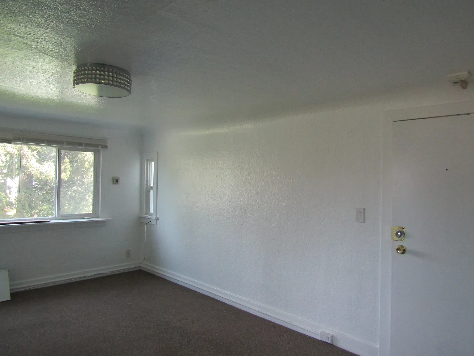 1 bed, 600 sqft, $1,275 — Photo 2