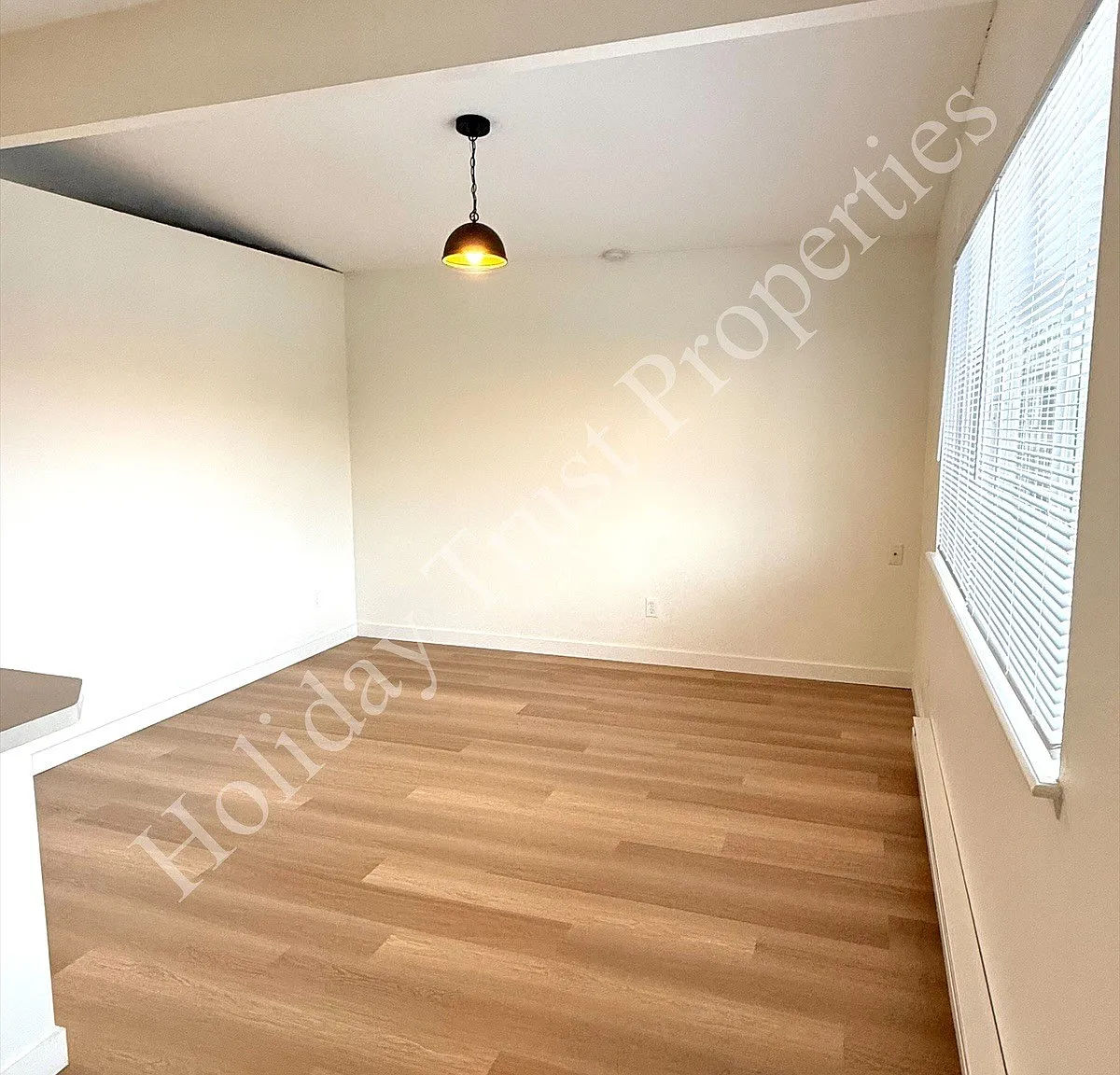 422 East Bay — Photo 1