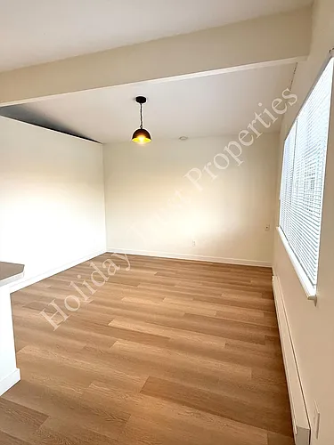 422 East Bay Photo 1