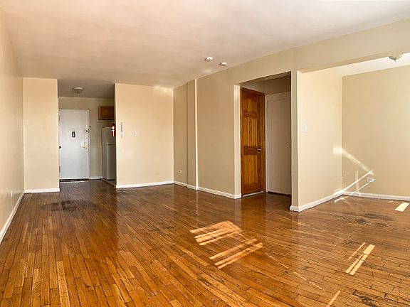 3rd image of 140-60 Beech Ave #G